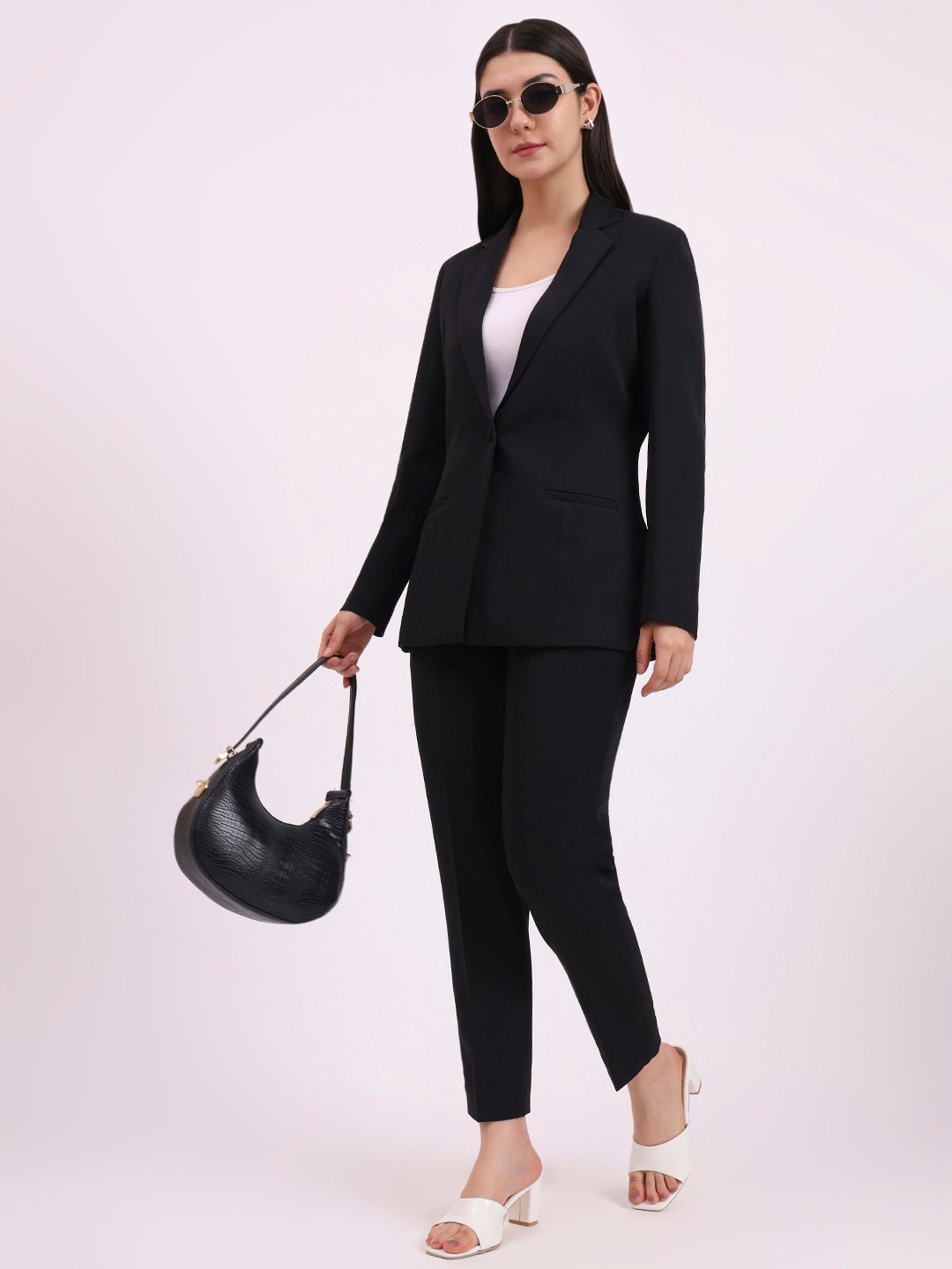 Apsra Boutique Black Two-Piece Women’s Suit Set – Blazer & Pants